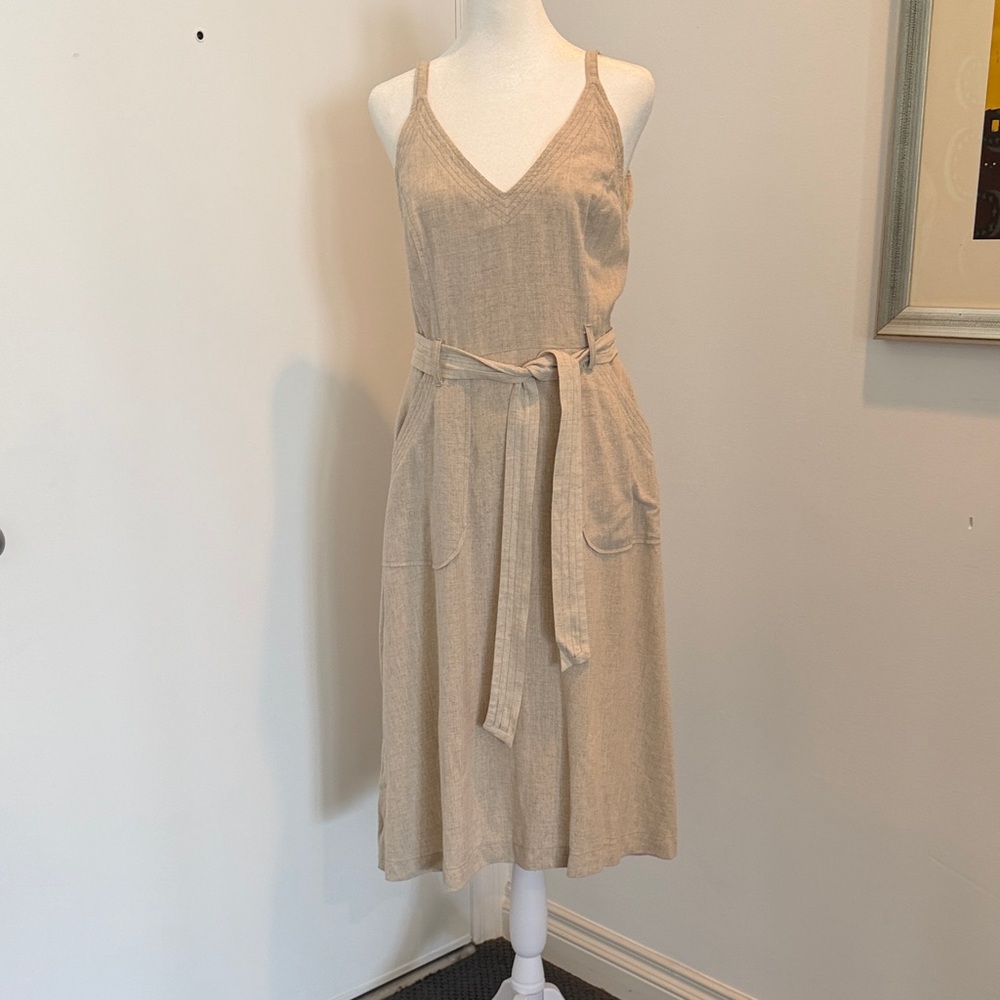 Chic Linen Beige Midi Dress with Belt